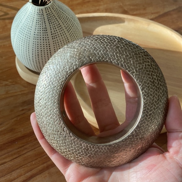 Maria Rivolta “Woven” Bangle - Picture 4 of 9